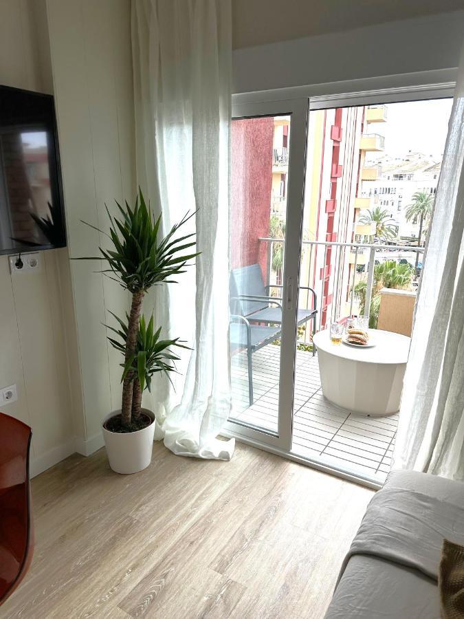 Minerva Estudio Suite White Jasmine, Beach And Pool Benalmádena Esterno foto